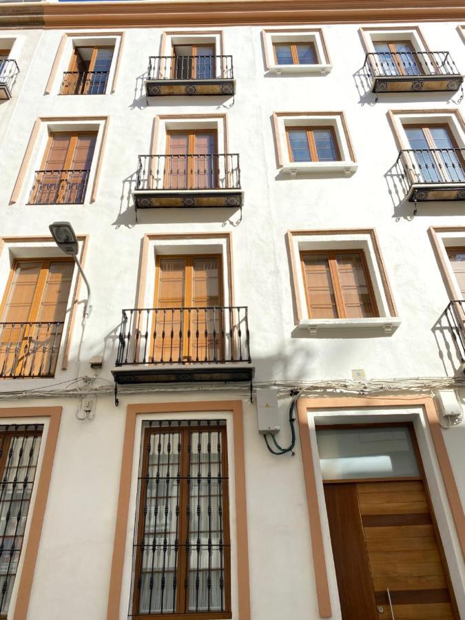 Hispalis Plaza De Santa Cruz Sevilla Exteriör bild